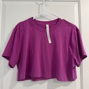 Lululemon Women's All yours Cropped tee nwot size 6